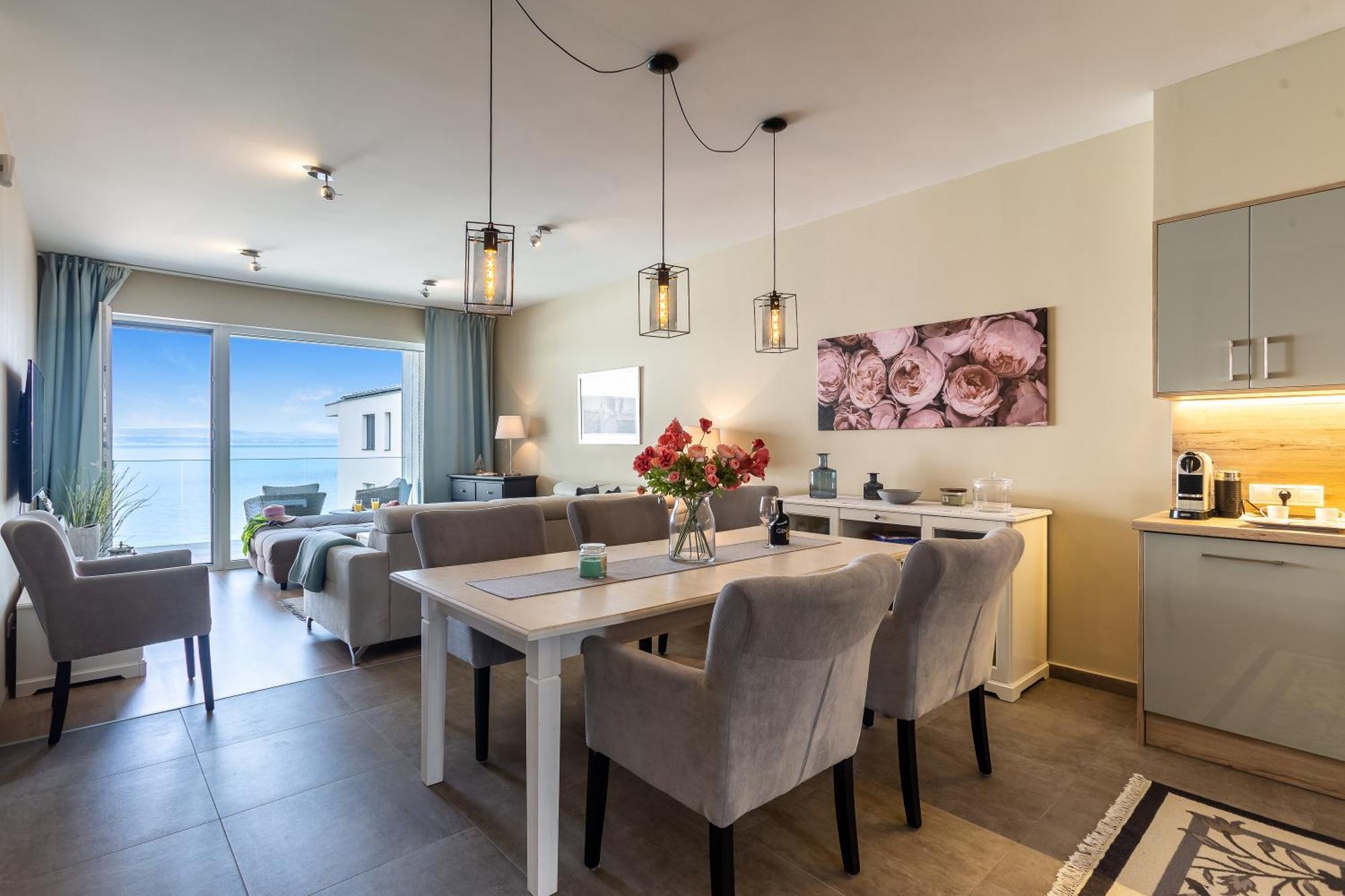 Lake Side Luxury Steps To The Lake Lela - Happy Rentals 발라톤엘 외부 사진