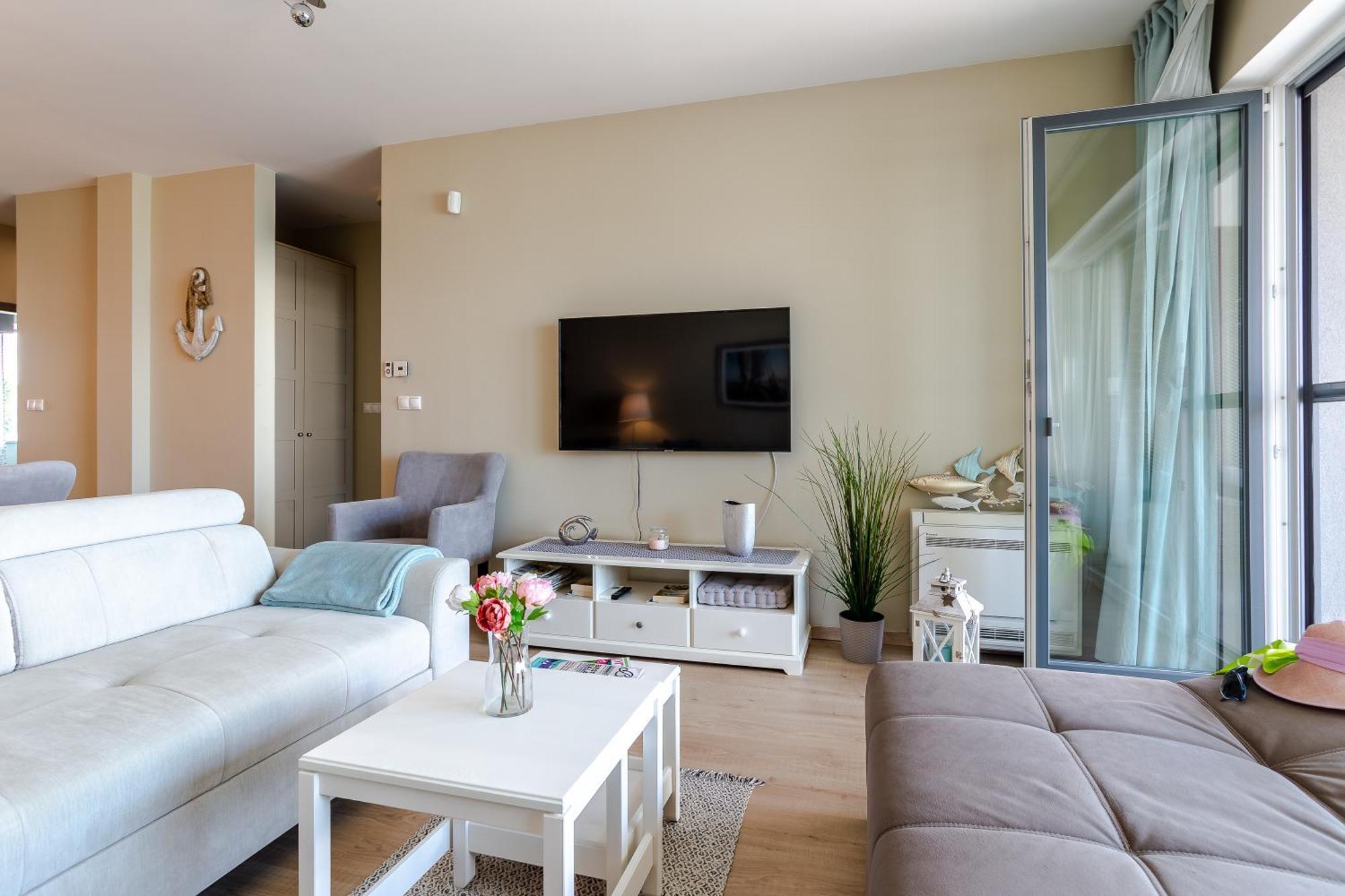 Lake Side Luxury Steps To The Lake Lela - Happy Rentals 발라톤엘 외부 사진
